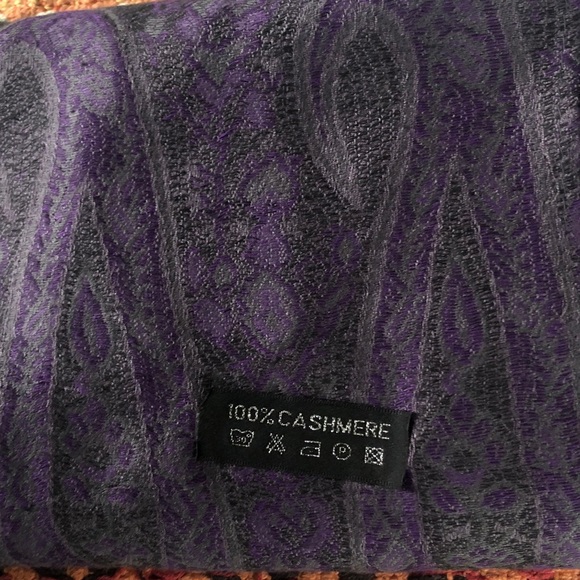 Accessories - 100% Cashmere Elegant Purple Dark Gray Paisley Scarf
